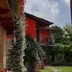 Pocoburro Ca' D'arte Bed & Breakfast 3*