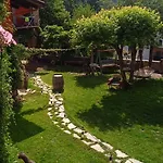 Pocoburro Ca' D'arte 3* Montaldo Roero