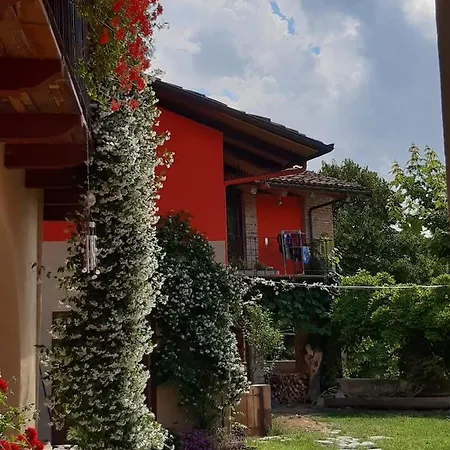 Pocoburro Ca' D'arte Bed & Breakfast *
