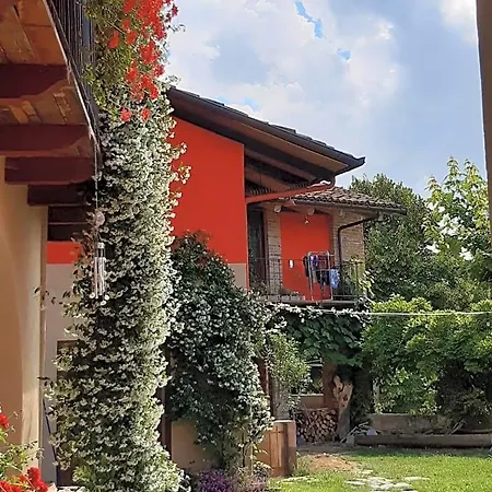 Pocoburro Ca' D'arte Bed and Breakfast 3*