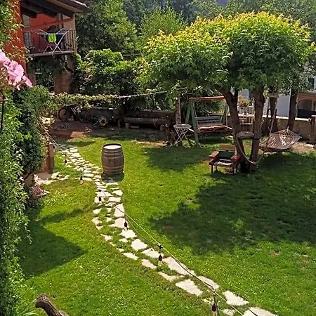 Bed and Breakfast Pocoburro Ca' D'arte Montaldo Roero